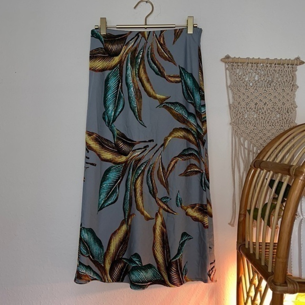 Eden in Love Honolulu Hawaii Tropical Print Midi Skirt Sz.S NWT!